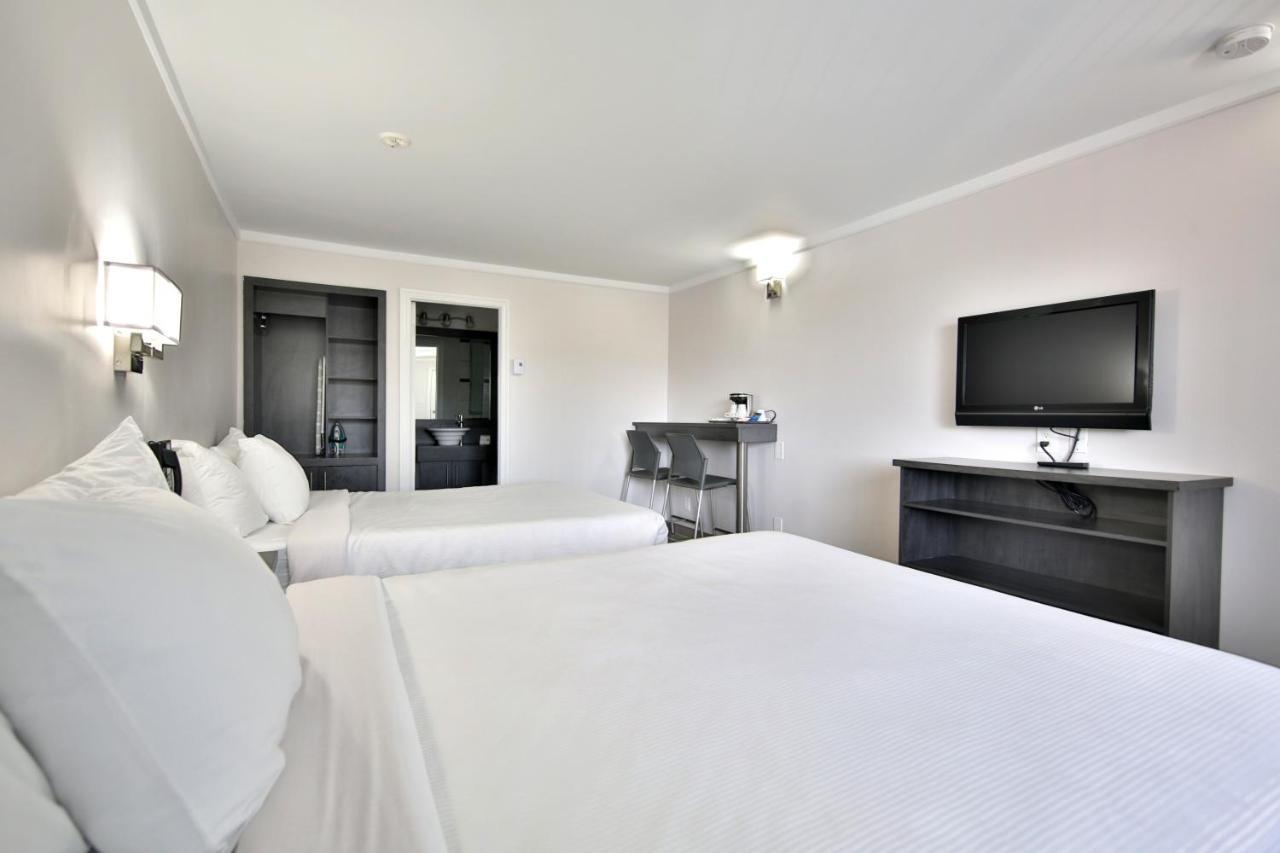Motel Newstar Laval Eksteriør billede